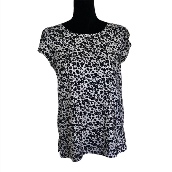 Loft Ann Taylor black and cream floral cap sleeve pullover blouse size small - Picture 2 of 8